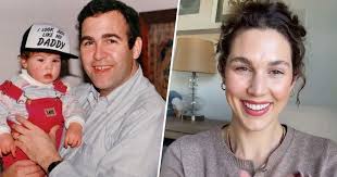 Exclusive: Her Dad Died in Front of Her As a Child. Exactly 33 Years Later,  A Jewelry Store Called on.today.com/49HaRti