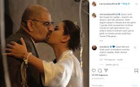 Sosyal medyadan paylaştığı fotoğraflarla gündem olmayı başaran isimin ünlü şarkıcı merve özbey nişanlısı kenan koçak ile dünya evine girdi. Merve Ozbey Babasi Oldu Mu Merve Ozbey Babasi Neden Oldu