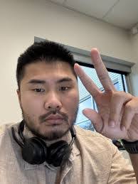 Gillian Doehring's Instagram, Twitter & Facebook