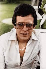 ModoLavotico Desde sus inicios en la música, Héctor Lavoe grabó un total de  once discos al lado de Willie Colón, incluyendo los dos últimos álbumes,  The Good, The Bad, And The Ugly (