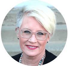 Susan Zoll's Instagram, Twitter & Facebook