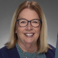 Lori Tindall's Instagram, Twitter & Facebook