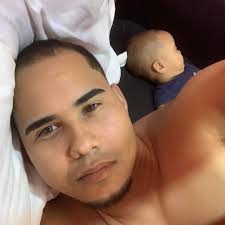 Team up with higher level players in game