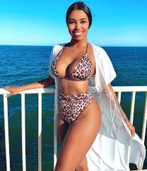 Thayane Silva - Free pics, galleries & more at Babepedia