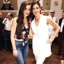 See more of daniela ferolla official on facebook. Io E La Sister Abito Zap Daniela Ferolla Official Facebook