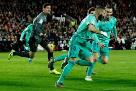 Real madrid won't be able to count on eder militao, sergio ramos, eden hazard, marcelo, fede valverde, alvaro odriozola, and rodrygo due to injuries. Karim Benzema Salvages A Point For Real Madrid In 1 1 La Liga Draw Vs Valencia Bleacher Report Latest News Videos And Highlights