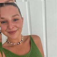 Amy Slaven's Instagram, Twitter & Facebook