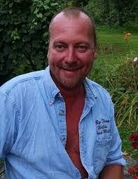 Dawn Seitz's Instagram, Twitter & Facebook