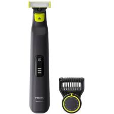Philips oneblade, a revolutionary new styler that can trim, shave and create clean lines and edges. Philips Oneblade Pro Qp6530 15 Trimmer Alzashop Com