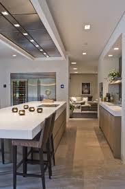 Van Boven Op Maat Gemaakte Luxe Keuken Hoog Exclusieve Woon En Tuin Inspiratie Cuisine Moderne Cuisines Maison Cuisine Contemporaine