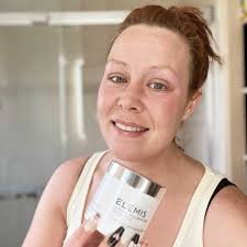 50% off ELEMIS Dynamic Resurfacing Facial Wash ad