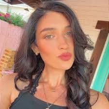 Natalie Stump's Instagram, Twitter & Facebook