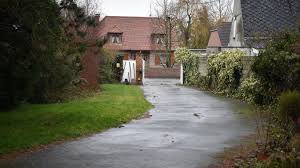 Comment on rédige un dictionnaire? Une Harde De Sangliers Seme Le Chaos Dans Le Centre De Raismes Un Policier Fait Feu