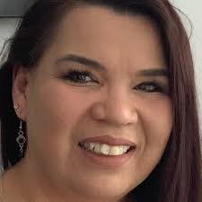 Jennifer Galbraith's Instagram, Twitter & Facebook