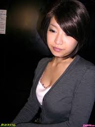 Hey動画 At An Internet Cafe With A College Girl ネットカフェを夜中まで利用している現役女子大生をナンパ！  heydouga
