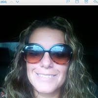 Karen Eckel's Instagram, Twitter & Facebook