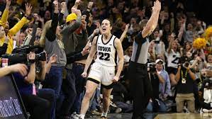Caitlin Clark breaks Division I women's basketball scoring record