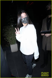 Check spelling or type a new query. Tiktok S Charli Dixie D Amelio Join Noah Beck For Dinner In West Hollywood Photo 4521095 Charli D Amelio Dixie D Amelio Noah Beck Pictures Just Jared