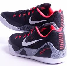 Jordan Aj 1 Low White Black Laser Crimson Nike Kobe Ix Em Laser Crimson 5 1 14 160 Mens Nike Shoes Adidas Shoes Outlet Nike Bags