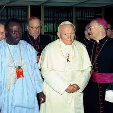 Salma di papa giovanni paolo ii esposta nella basilica di san pietro. Papa Giovanni Paolo Ii Conferenza Internazionale Sulla Nutrizione 1992 By Unfao