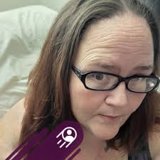 My gecko seems to not wanna eat. He is in the process of shedding though.  Could that be why he has no interest in eating?