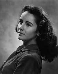 Classic Portraits Of The Most Famous Faces Of The 20th Century Yousuf Karsh Yousuf Karsh Photography Young Elizabeth Taylor