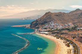 Bekijk meer ideeën over canarische eilanden, eiland, vakantie. De 4 Populairste Canarische Eilanden Zo Verschillend Zijn Ze Zoover Most Beautiful Beaches Tenerife Beautiful Beaches