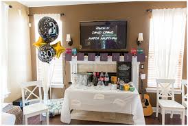 For this 30th birthday celebration, guests write wishes on note cards attached to helium balloons, then release the balloons from a central location. My 30th Birthday Party Samantha Laffoon Photography