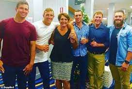Eski south sydney rabbitohs , gold coast titans ve brisbane broncos oyuncusu luke capewell. Kurt Capewell X Rated Video Emergence Is Weight Off His Shoulders Daily Mail Online