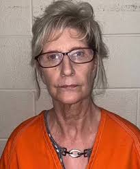 Horror pics show feces-covered couch that FUSED to body of recluse, 36,  while she sat there for 12 YEARS in family home : r/MorbidWaysToDie