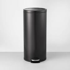 In good condition, just bought a more expensive trash can so we are getting rid of this one! Kitchen Trash Cans Target