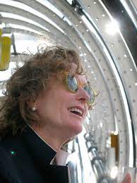 Lisa banes was born on july 9, 1955 in chagrin falls, ohio, usa as lisa lou banes. Lisa Banes Wikipedia