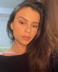 Vanessa Arriola's Instagram, Twitter & Facebook