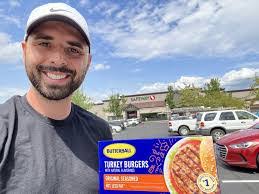 Vicki Jansen's Instagram, Twitter & Facebook