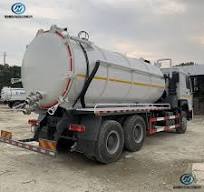 New Sinotruk HOWO-7 Nx High Capacity 5-30 Cbm Sewage Silt Road Suction Sludge Truck 4X2 6X4 Mud Mire Ooze Slurry Slush Transport Tank Truck with Pump