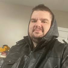 Jerry Sisco's Instagram, Twitter & Facebook