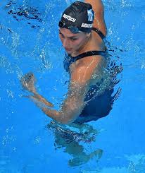 19 hours ago · virginia bardach, hermana de georgina, exnadadora bronce olímpico en atenas 2004, participó así de sus segundos juegos después de río de janeiro 2016, donde disputó los 200 metros mariposa. Virginia Bardach Quedo Eliminada En Los 400 Metros Combinados De Natacion El Grafico