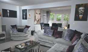 Born katrina amy alexandra alexis infield on 22nd may, 1978 in brighton, east sussex, england, uk, she is famous for page 3 girl, her large enhanced breasts. Katie Price S Boyfriend Puts His Essex Home On The Market As The Couple Prepare To Upscale Gadget Clock