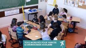 Mobilier scolaire et matériel scolaire. Tous Mobilises Pour Vaincre Le Decrochage Le Dossier De Presentation Najat Vallaud Belkacem
