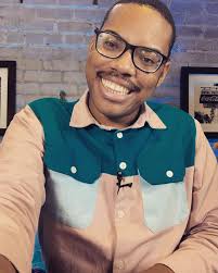 Hello just letting you know social media is back up and working 😘