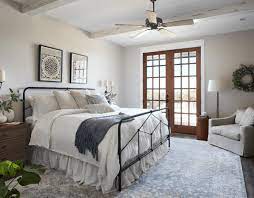 Joanna gaines bedroom ideas master bedroom bathroom joanna gaines guest bedroom ideas. The Secret To Decorate Like Joanna Gaines Fixer Upper Bedrooms