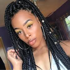 Black And Burgundy Box Braids On Dark Skin Pin By Misty Hicks On Makeup Masterwork Cold Hair Brown Skin Makeup Hair Wraps