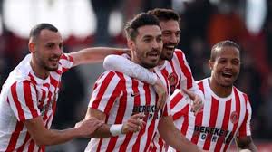 The clubs plays in red and white kits, and have done so since their . Umraniyespor Genclerbirligi Ni Puansiz Gonderdi Timeturk Haber