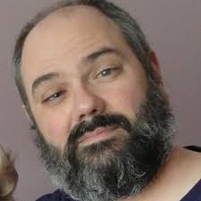 Roy White (@surrealroy)