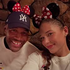 Someone tell me how these two are 21?!?! Where has time gone! Happy  birthday @isabellastrahan and @sophialstrahan! Love you both more than an  Instagram post can ever say! LOL ❤️❤️❤️❤️