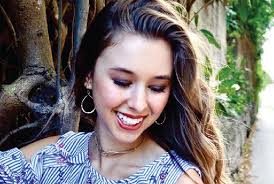 Grace studied at monash university, majoring in glass with first class honors and completing her masters of fine art in 2004. 7 Days And Counting Until Holly Grace You Know Her As Knutson Releases Her New Music Entertainment Crowrivermedia Com