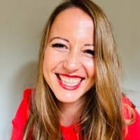 Kristen Leopold's Instagram, Twitter & Facebook