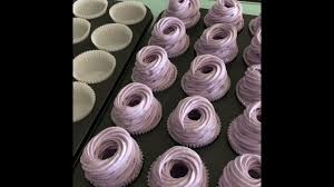 Ube Brazo De Mercedes Cupcakes Youtube Brazo De Mercedes Cupcake Filipino Food Dessert Brazo De Mercedes