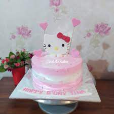 Kue ulang tahun tema hello kitty ini di buat menjadi 2 tingkat. Jual Kue Ulang Tahun Hello Kitty Cake Ultah Hello Kitty Hello Kitty Diameter 18 Kota Tangerang Selatan Baju Alya Shop Tokopedia