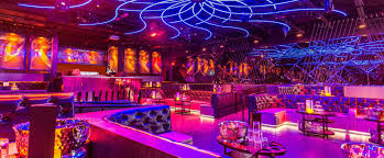 Enjoy Your Party At Miami Nightclubs Miami Nightlife Night Club Miami Night Club